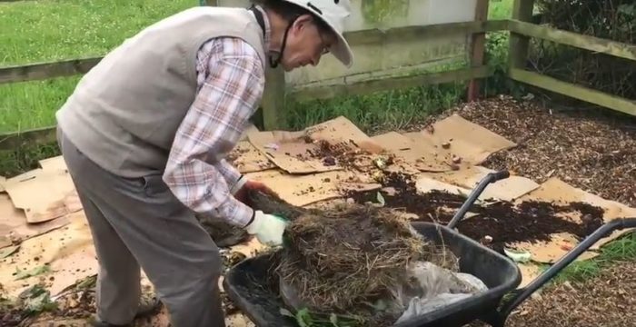 Permablitz-mulch-video-capture