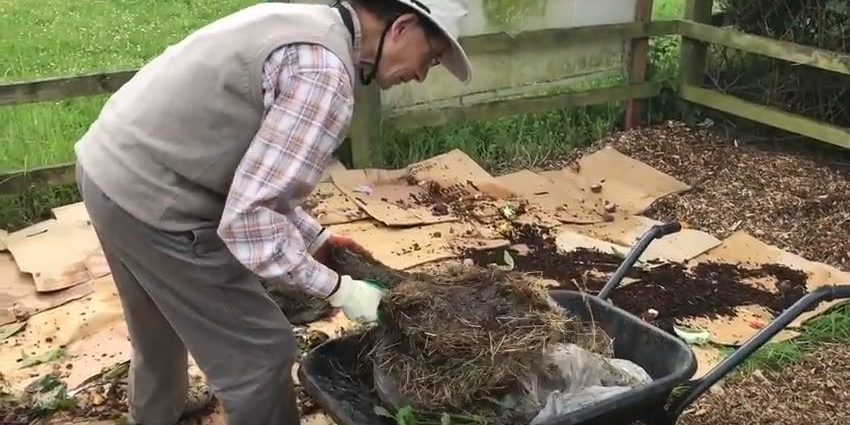 Permablitz-mulch-video-capture