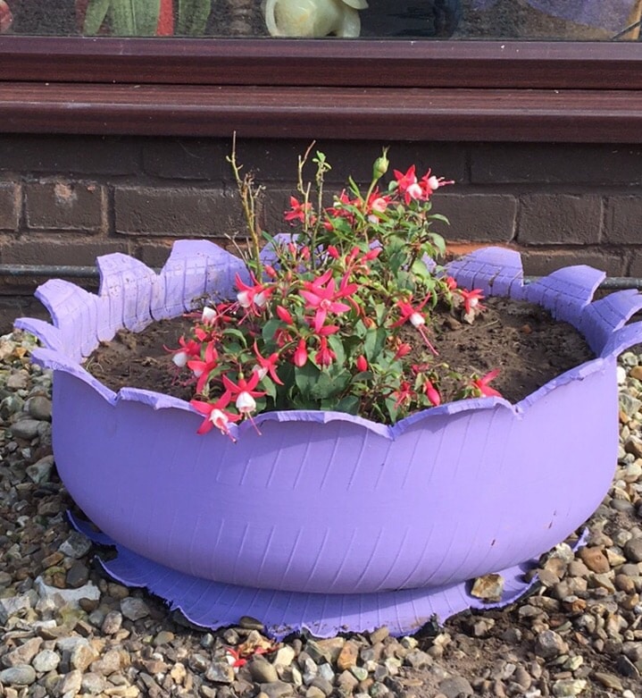 blooming petal tyre planter