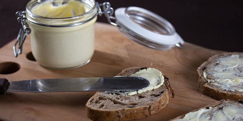 Spreadable_Olive_Oil_Vegan_Butter_(13931933349) Vegan Butter Recipe