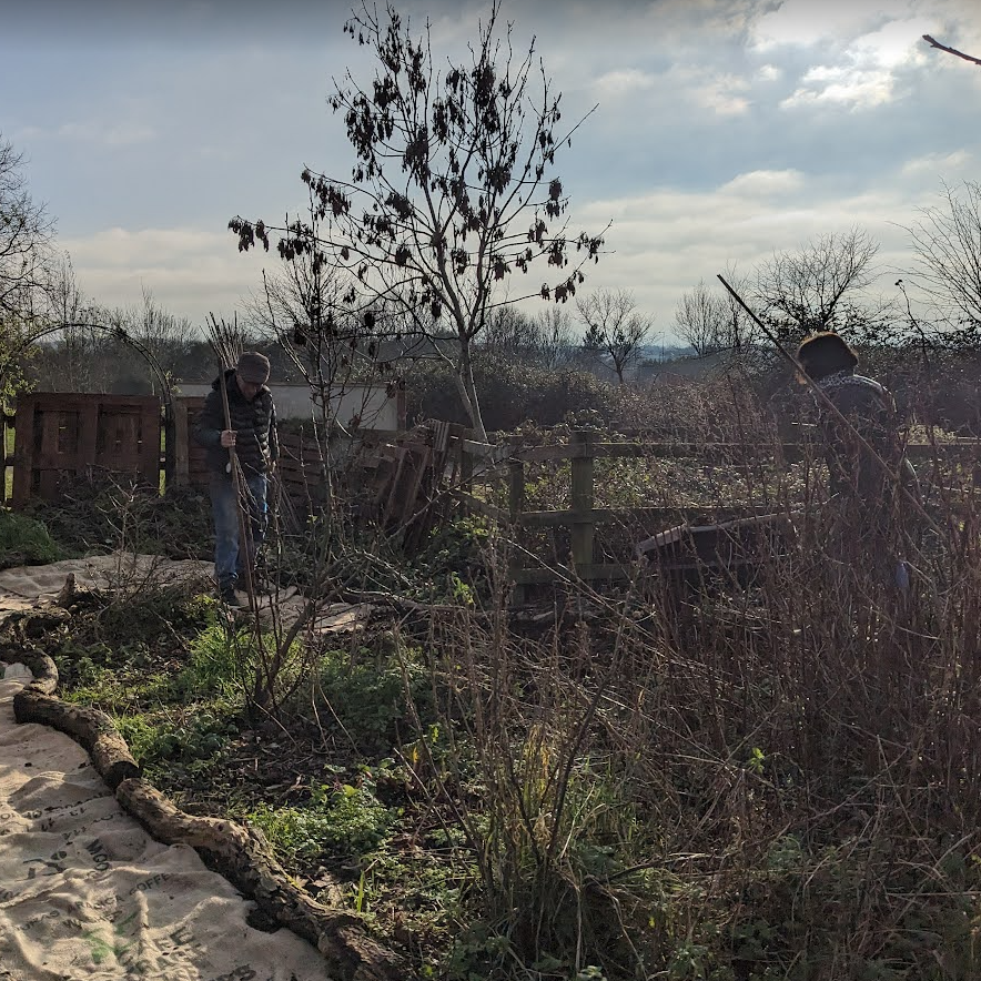 Fixing the sacks in the path