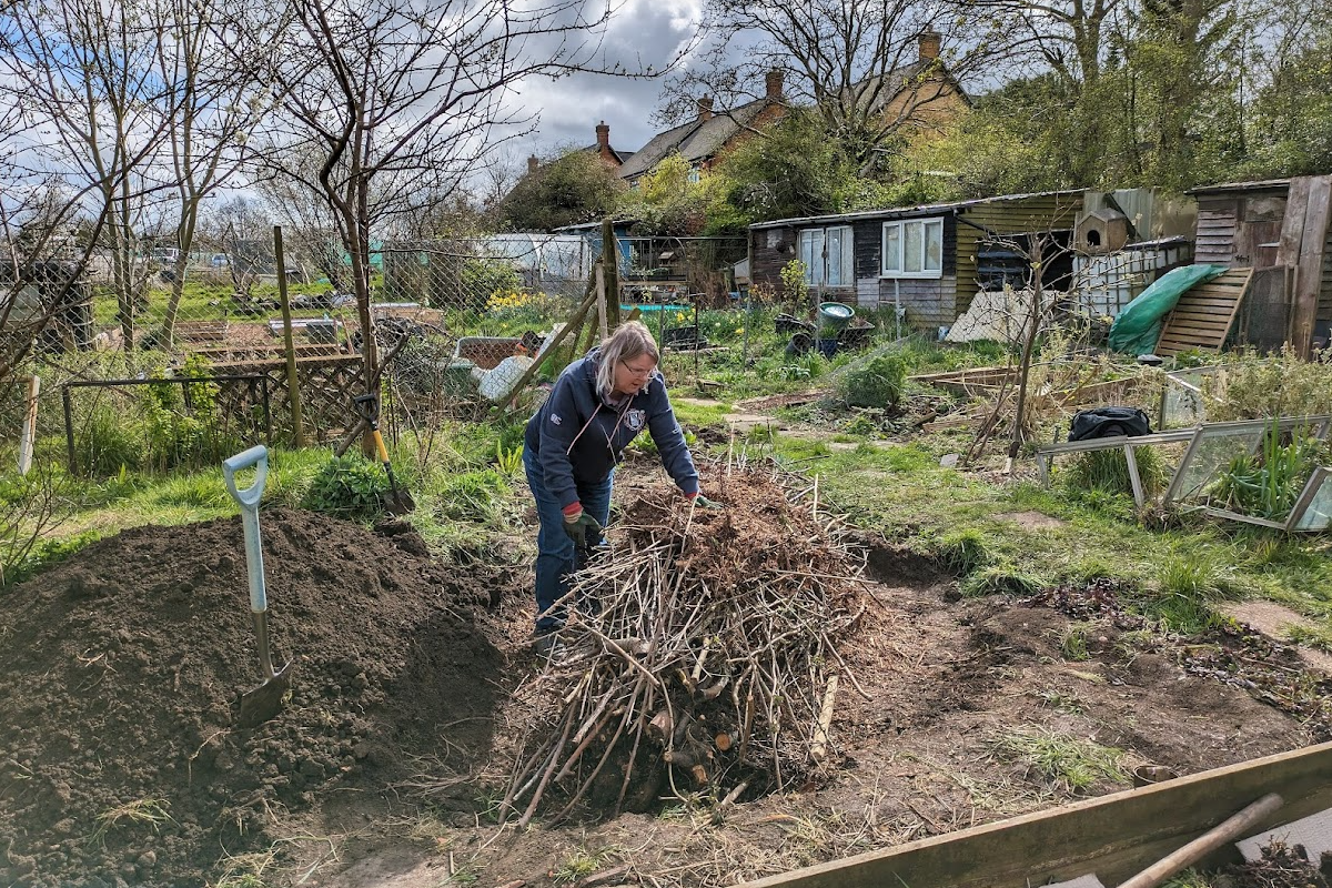 Hugelkultur creation